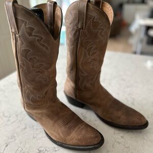 Cody James Brown Cowboy Boots